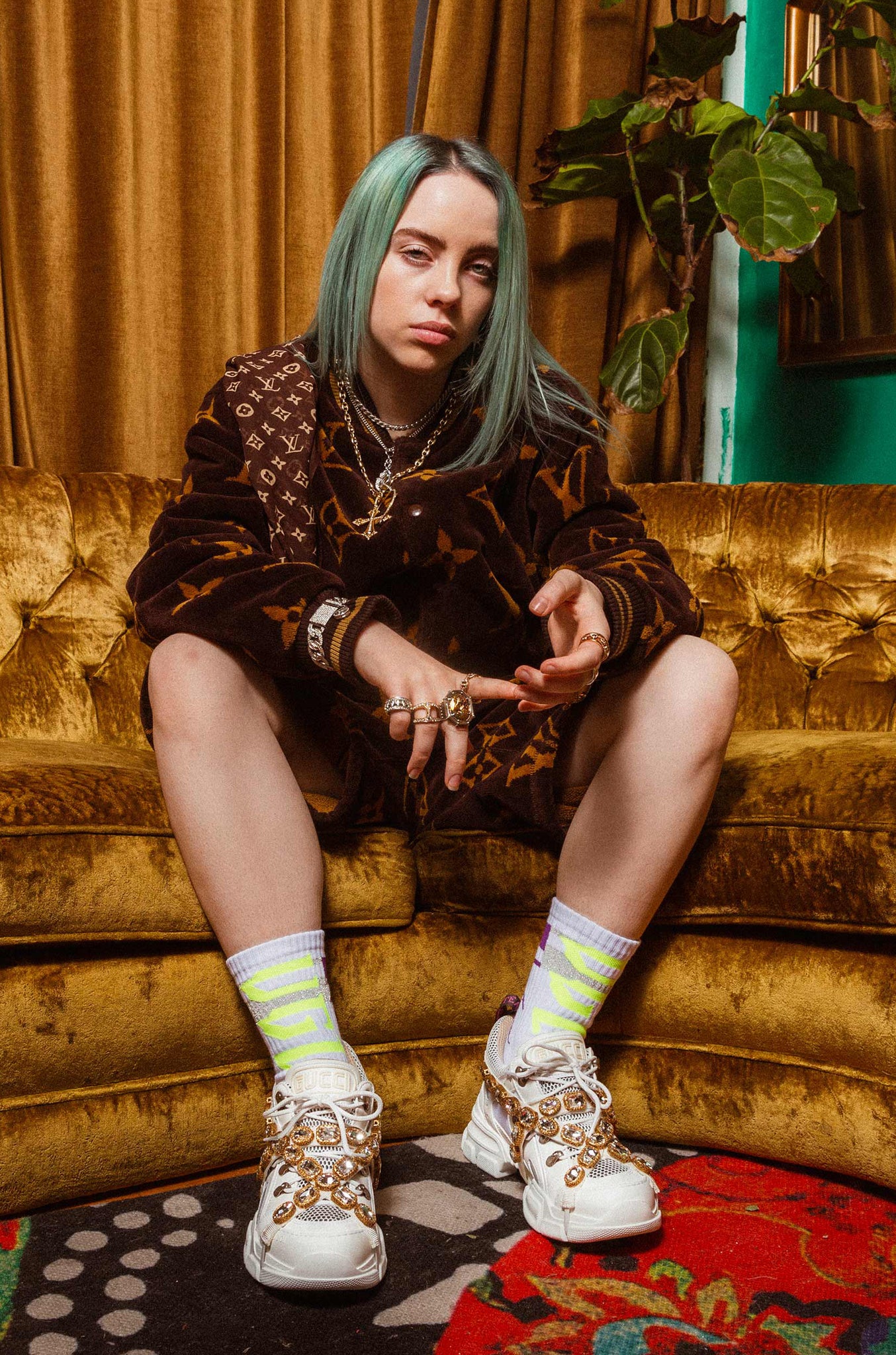 Billie Eilish - Sitting - Mini Poster