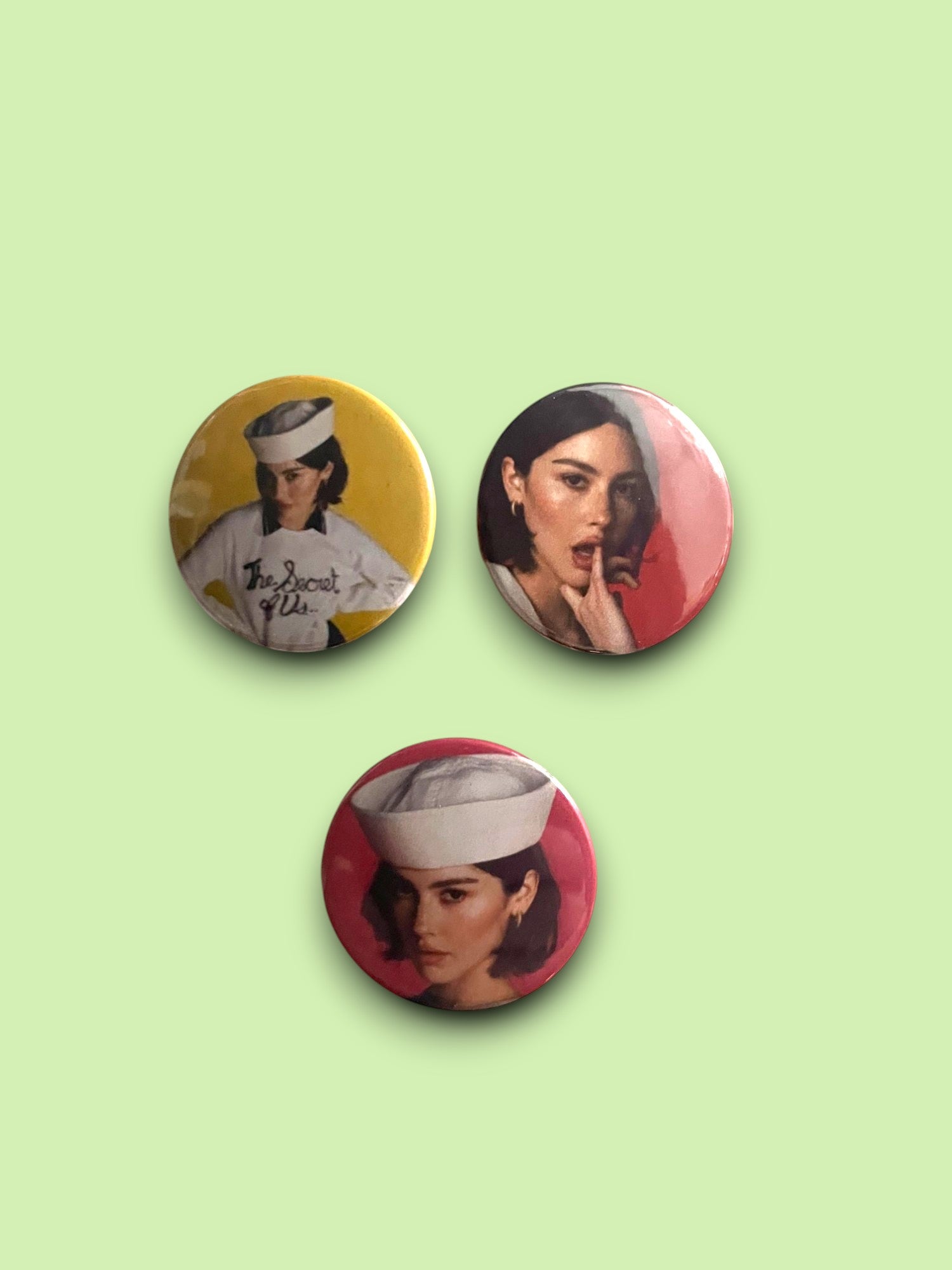 Gracie Abrams - Set of 3 Button Badges - Set A - Badge