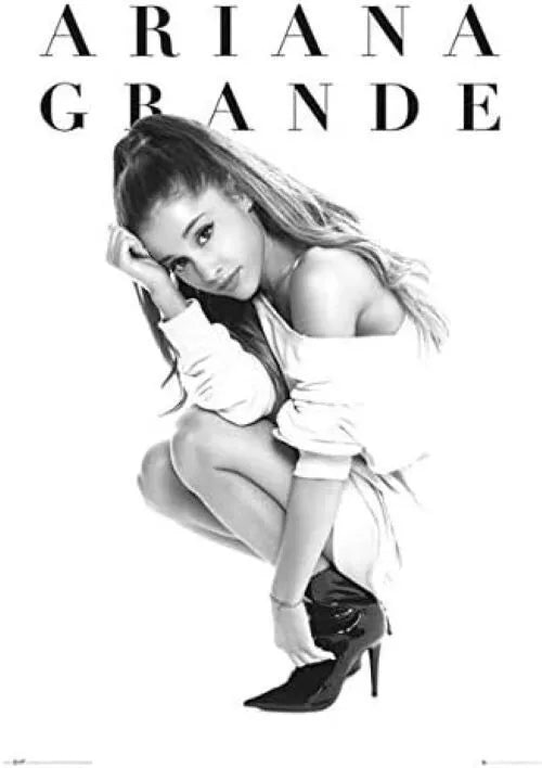 Ariana Grande - Crouch - Maxi Poster